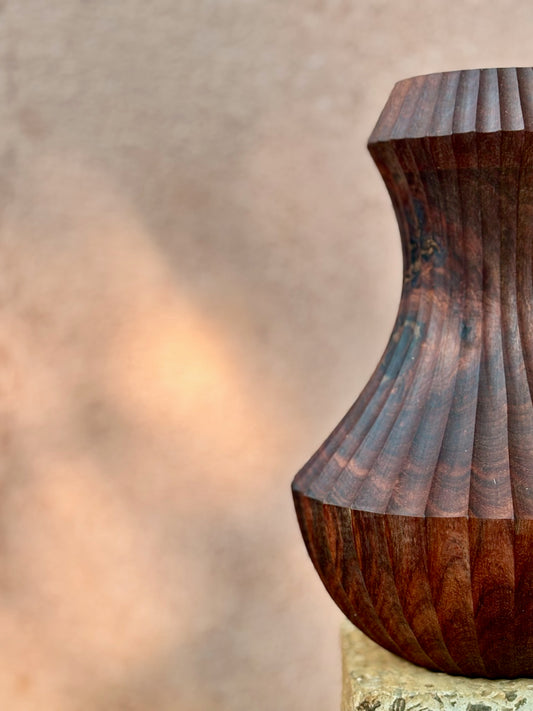 Raya Vase