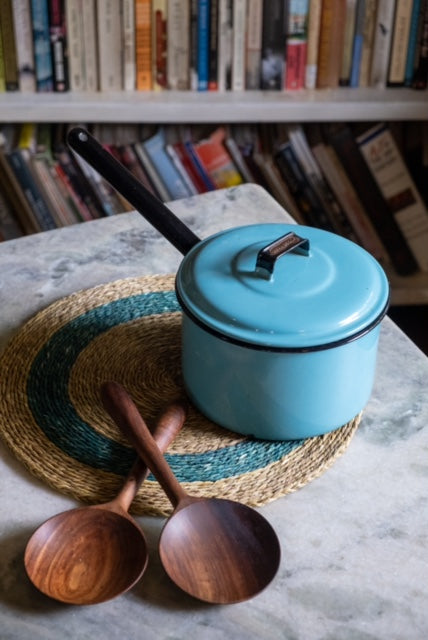 Judgeware Enamel Pot