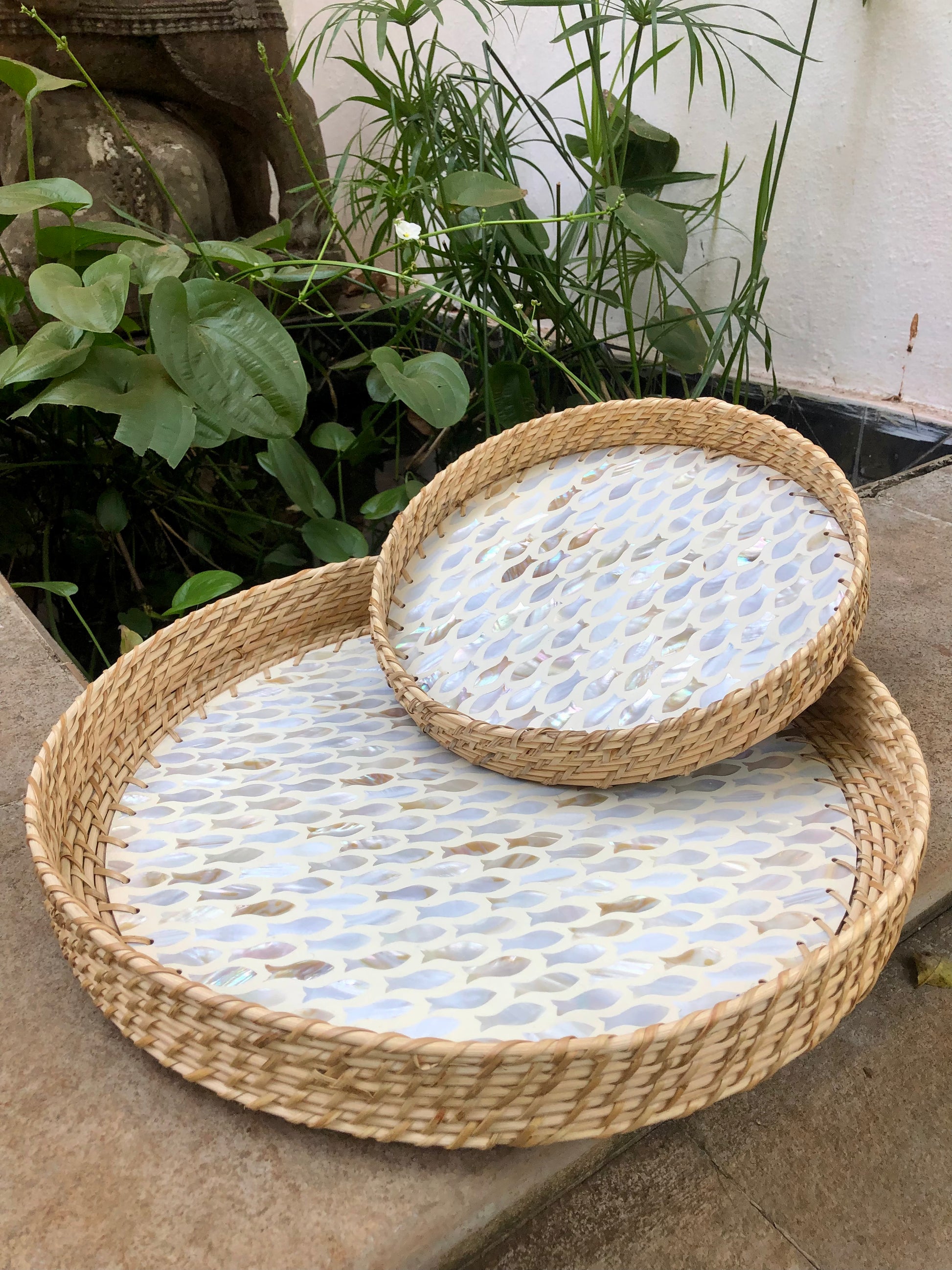 Fish Shell Rattan Tray – Wood and Salt